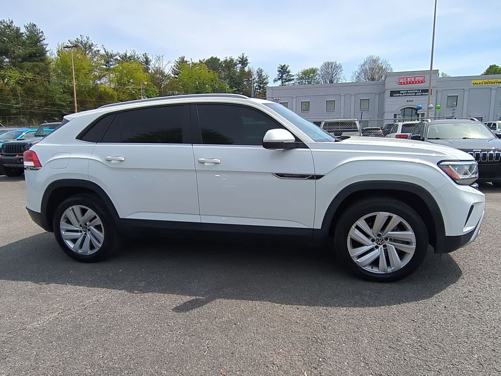 Thumbnail: 2021 Volkswagen Atlas - 9