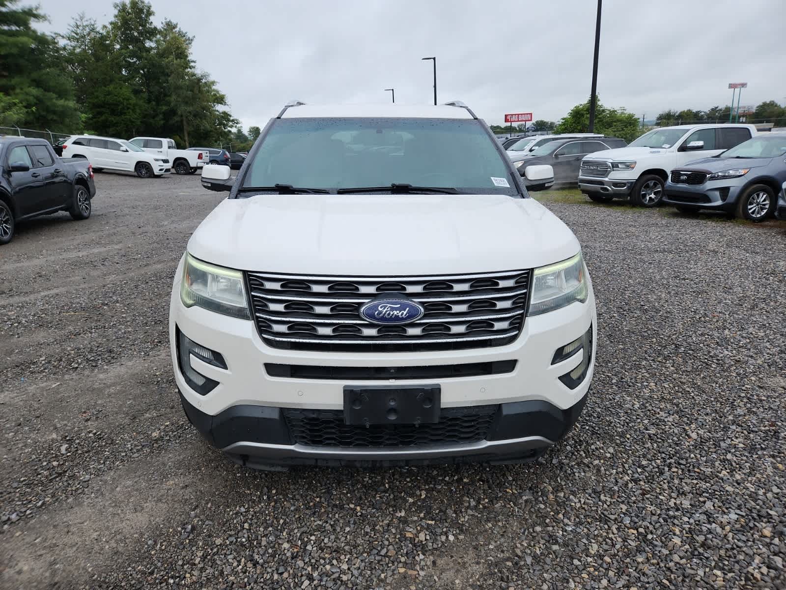 Thumbnail: 2017 Ford Explorer - 8