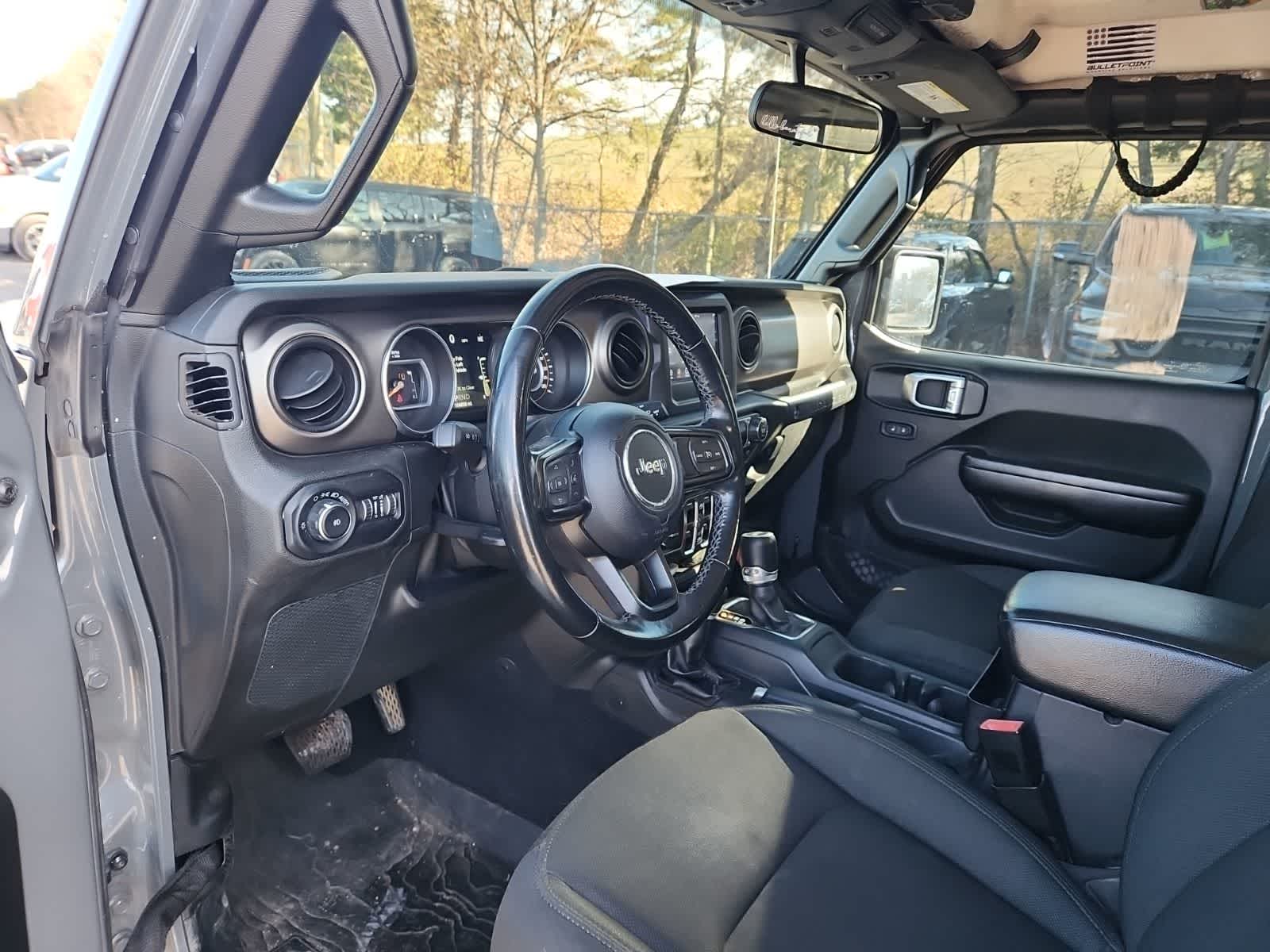 Thumbnail: 2021 Jeep Wrangler - 14