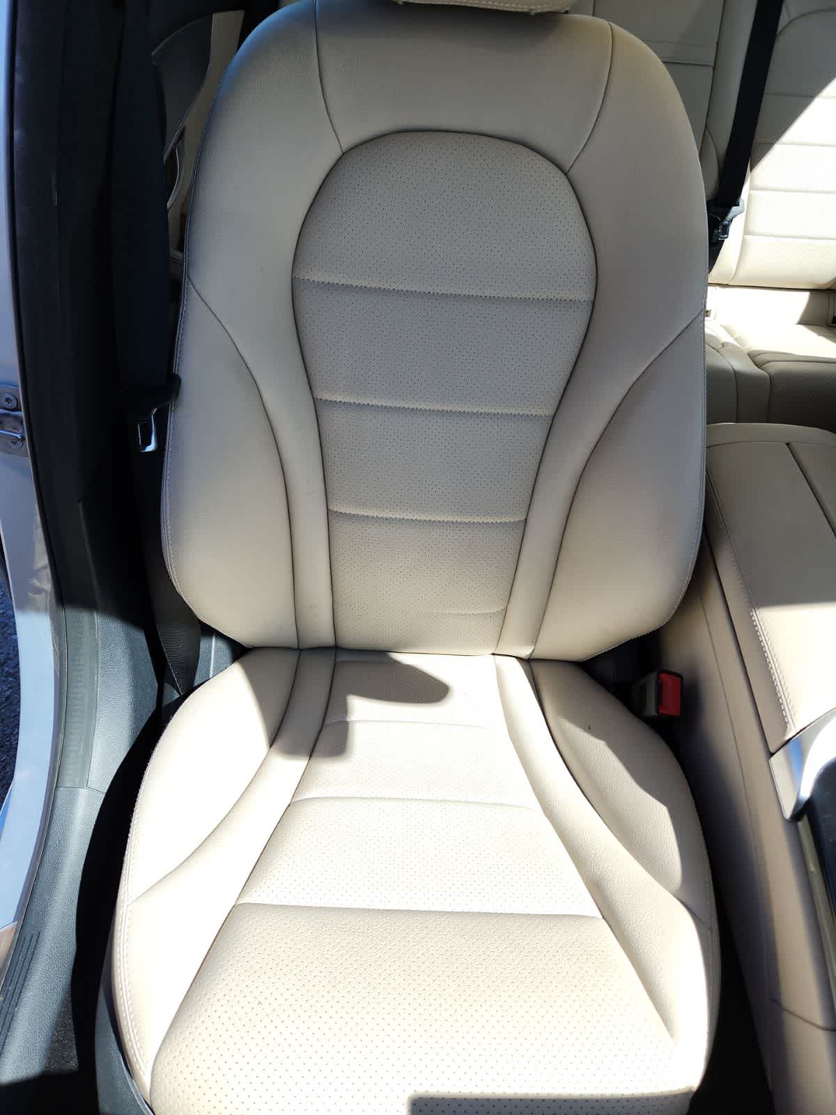 Thumbnail: 2017 Mercedes-Benz C-Class - 18