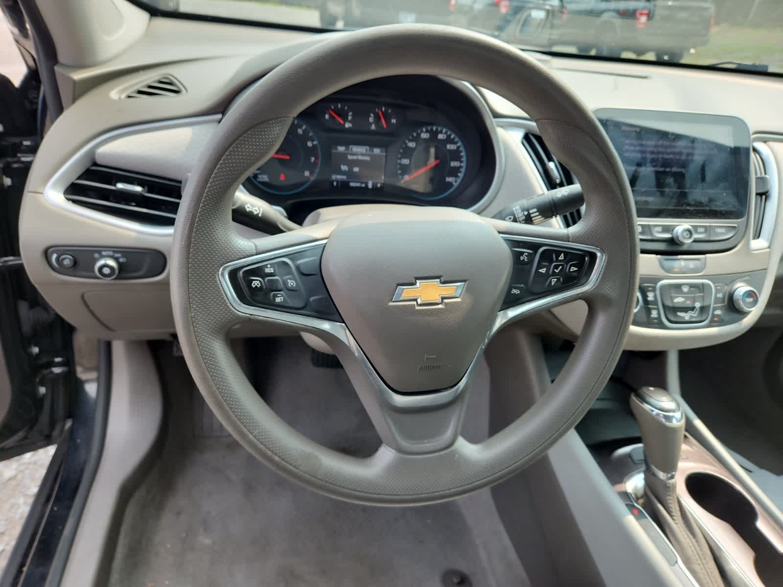 Thumbnail: 2020 Chevrolet Malibu - 12