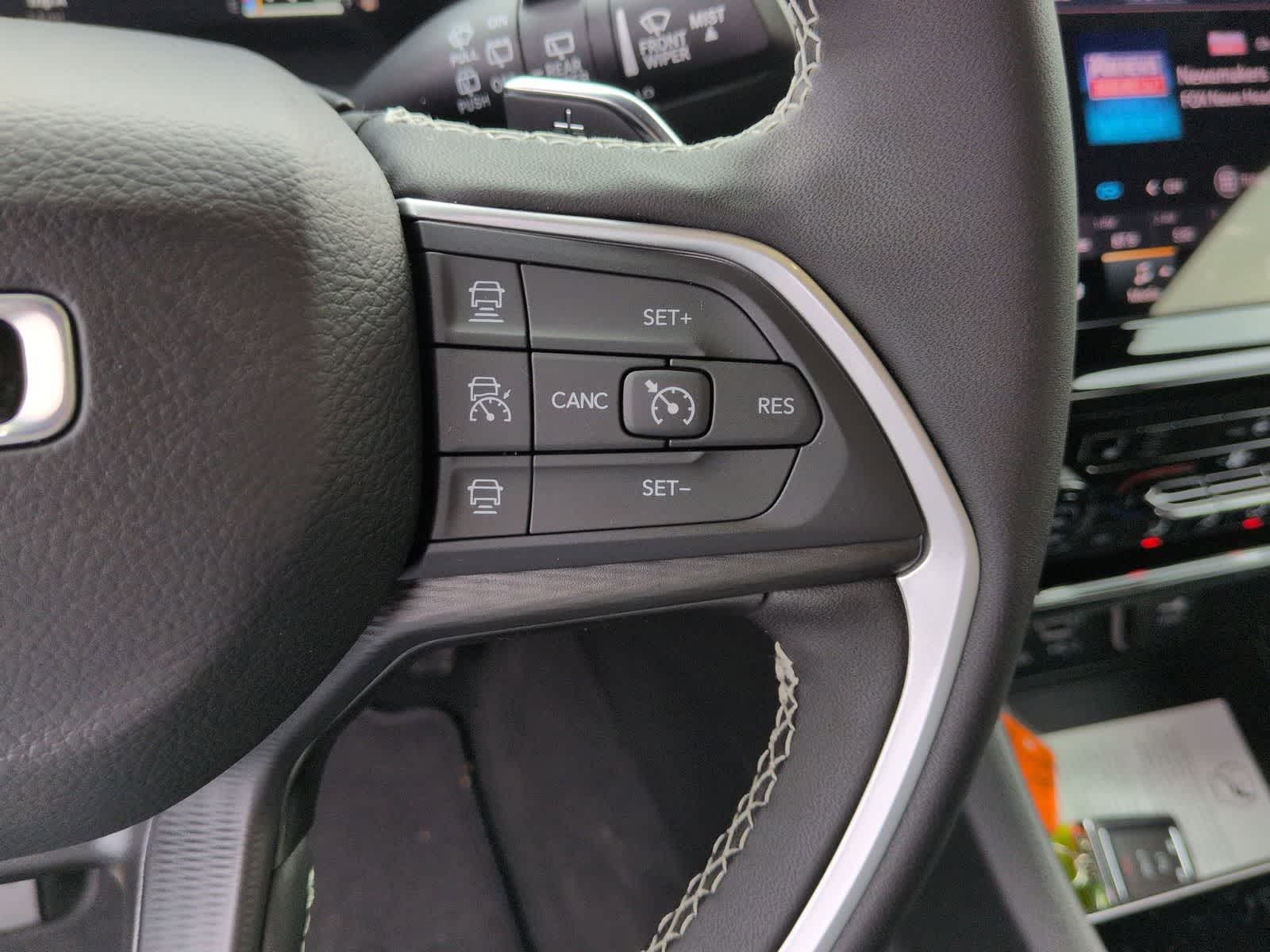 Thumbnail: 2025 Jeep Grand Cherokee L - 23