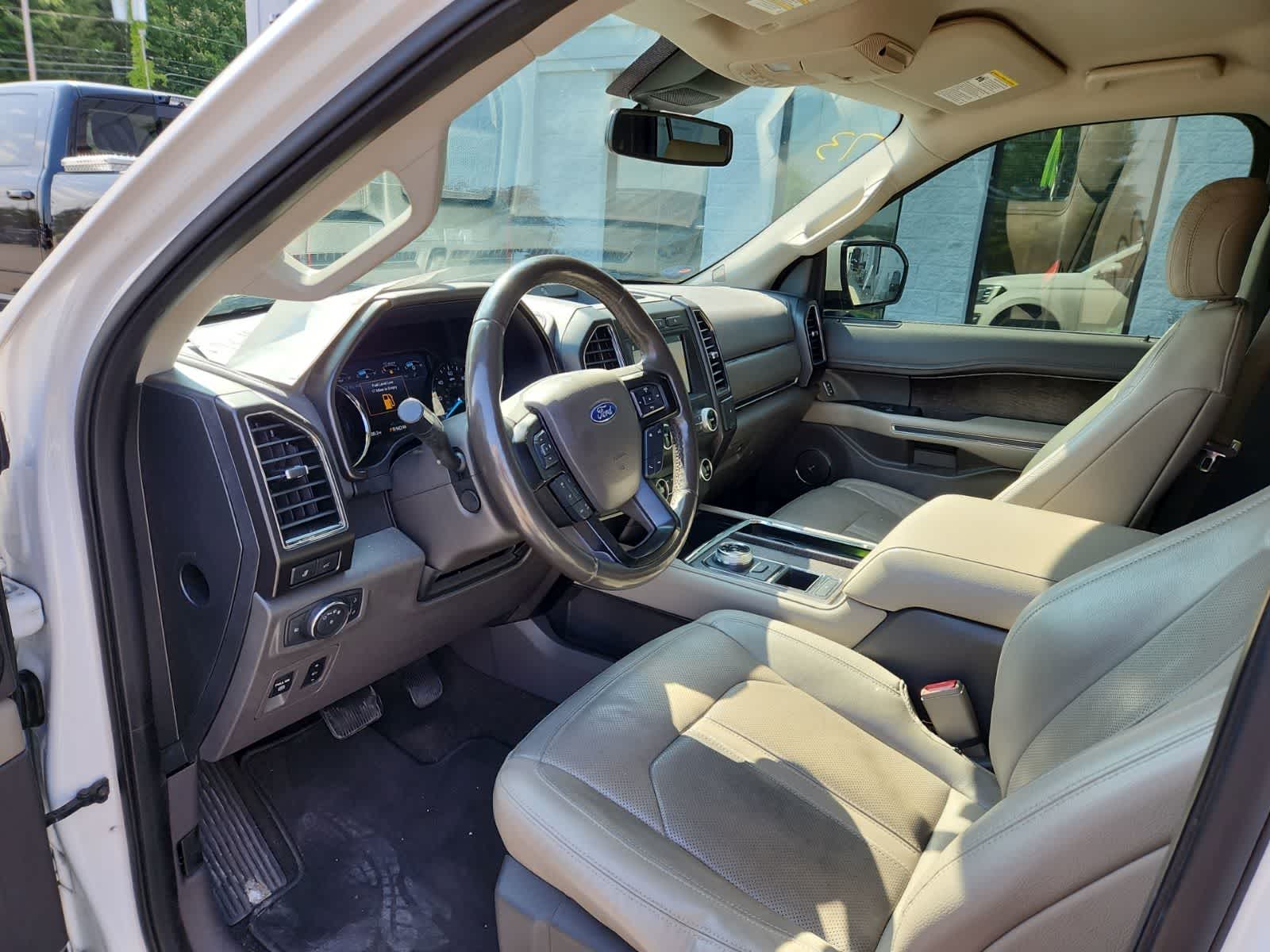 Thumbnail: 2019 Ford Expedition - 13