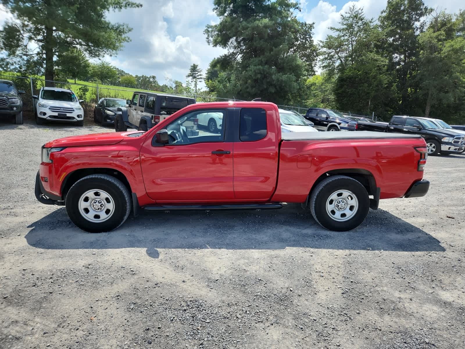 Thumbnail: 2022 Nissan Frontier - 2
