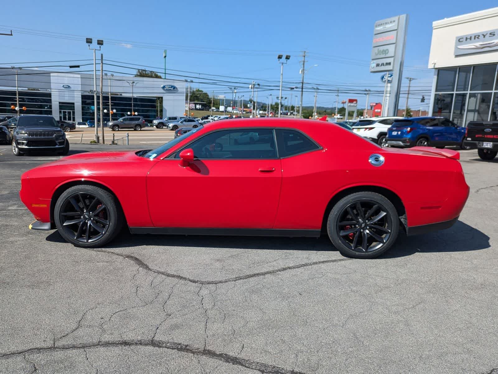 Thumbnail: 2020 Dodge Challenger - 2