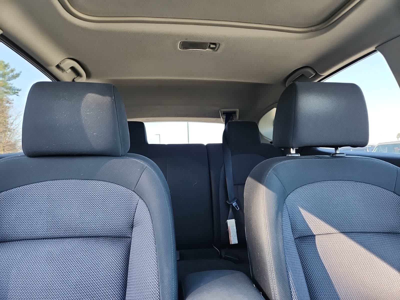 Thumbnail: 2011 Nissan Rogue - 19