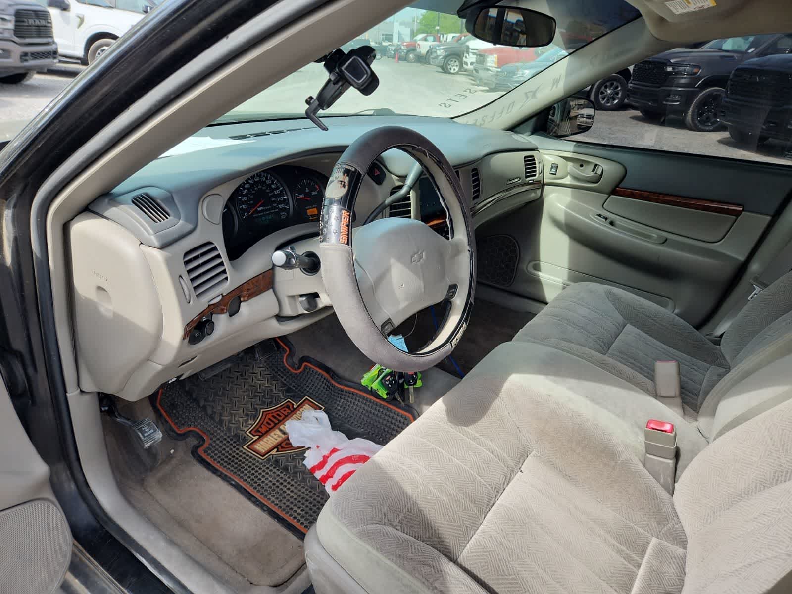 Thumbnail: 2002 Chevrolet Impala - 13