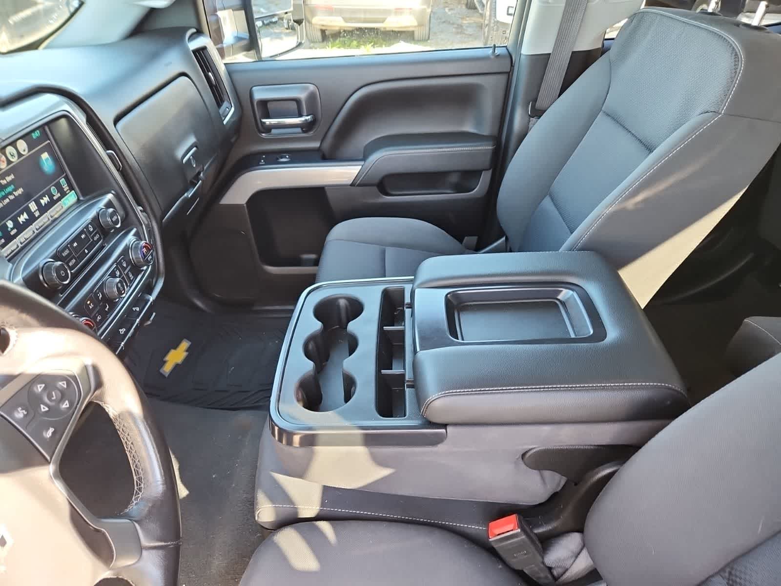 Thumbnail: 2019 Chevrolet Silverado 1500 - 11