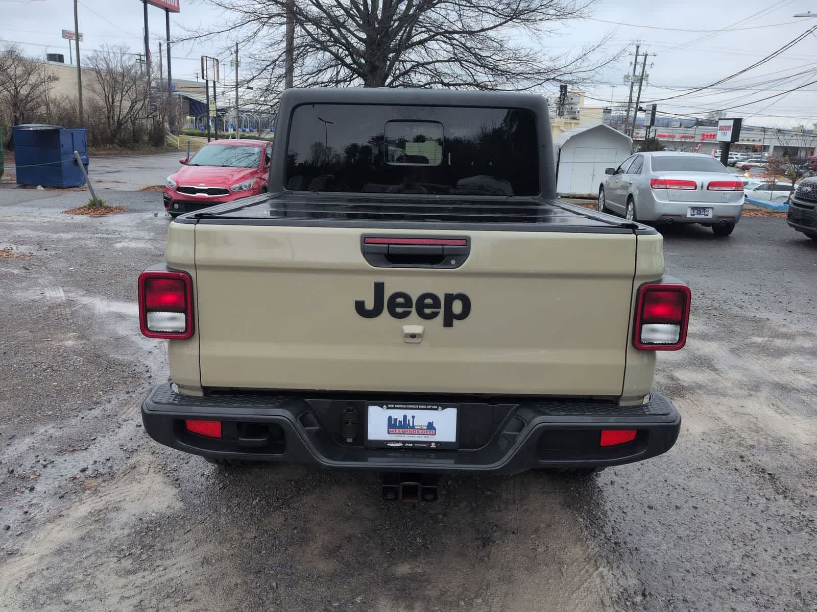 Thumbnail: 2020 Jeep Gladiator - 7