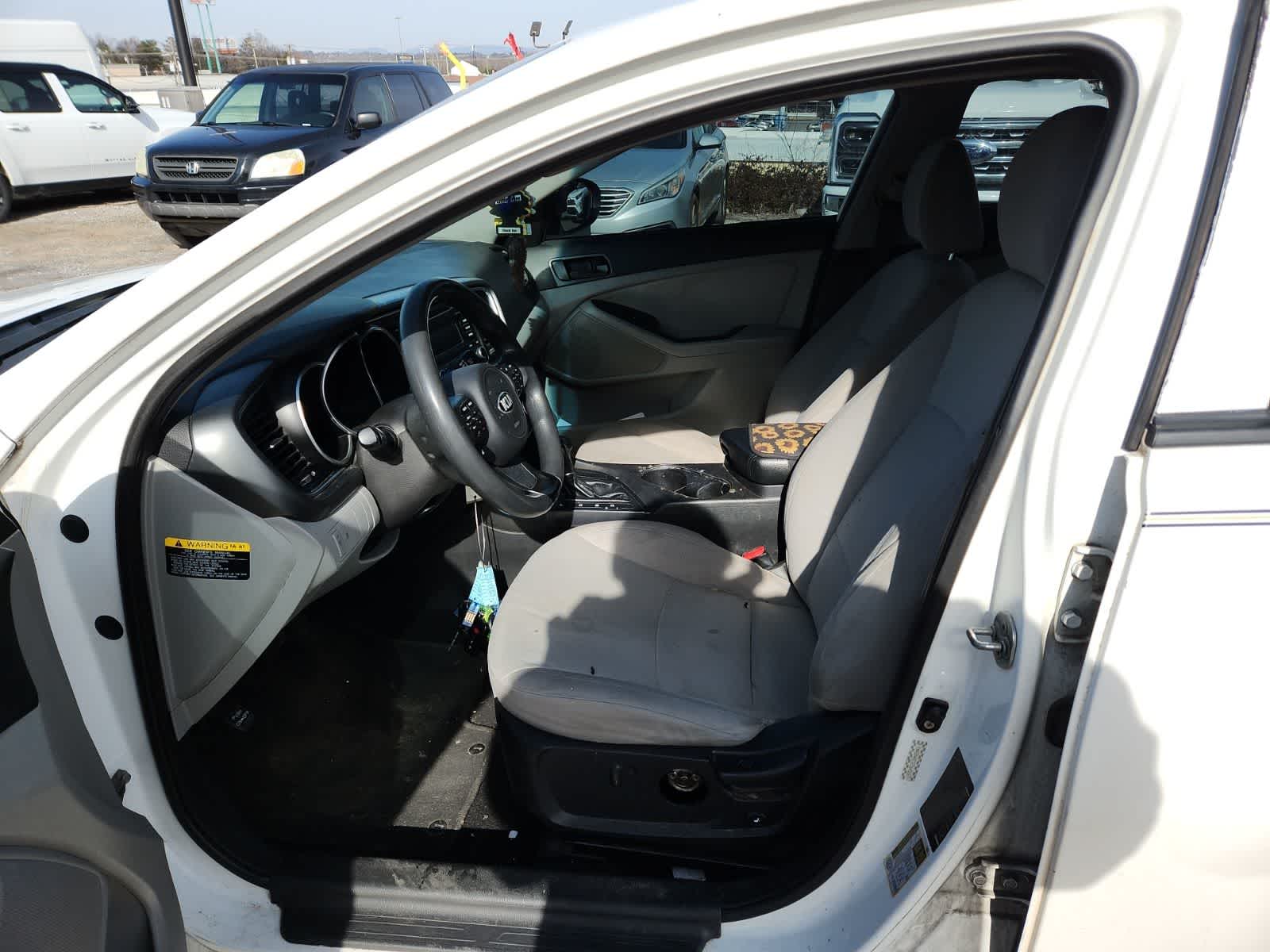 Thumbnail: 2015 Kia Optima - 15