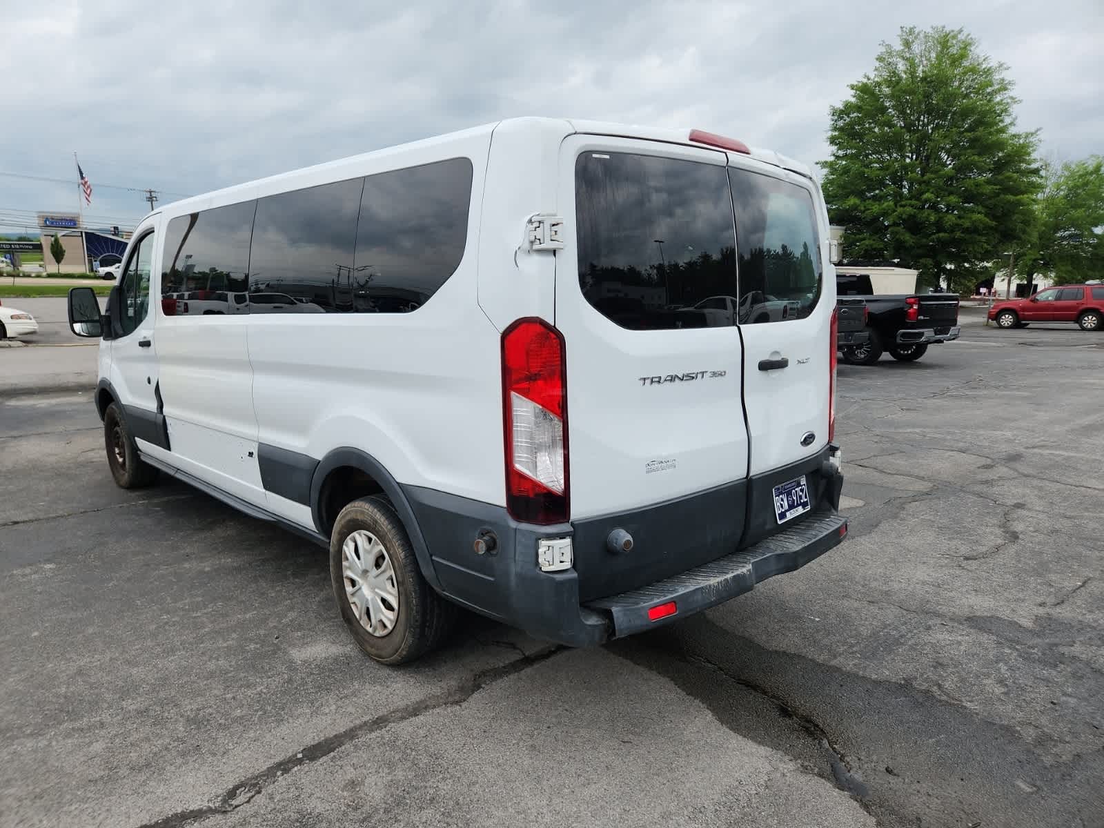 Thumbnail: 2015 Ford Transit Series - 3