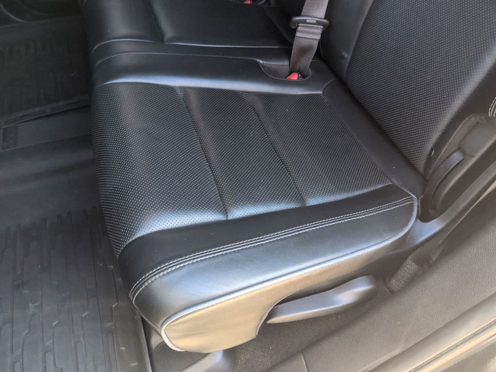 Thumbnail: 2020 Jeep Grand Cherokee - 18