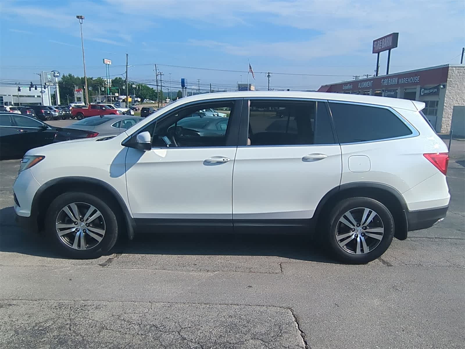 Thumbnail: 2018 Honda Pilot - 5