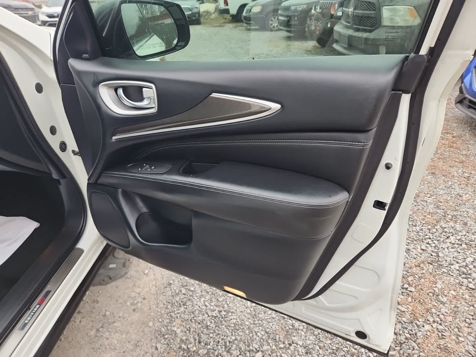 Thumbnail: 2020 INFINITI QX60 - 19