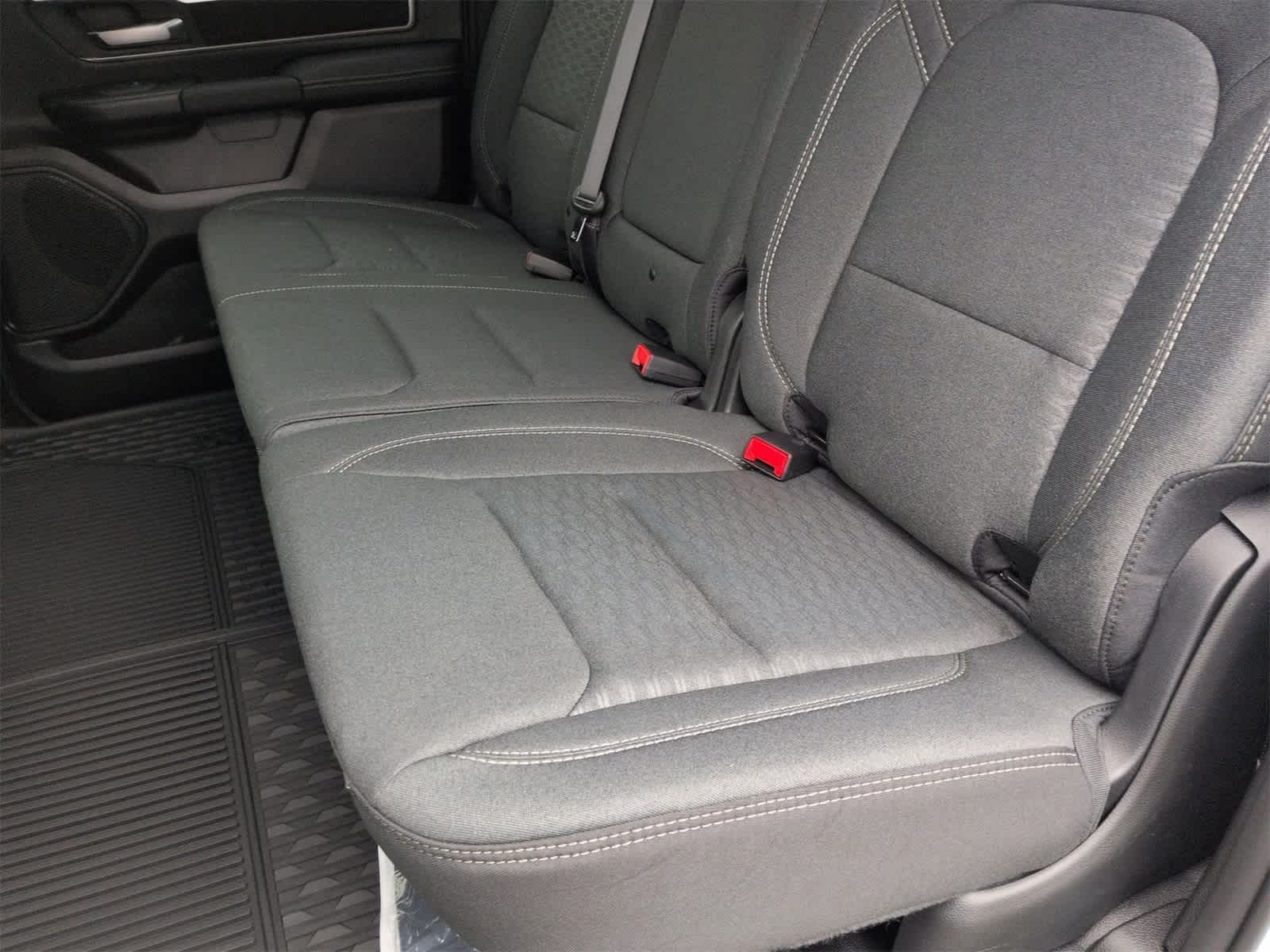 Thumbnail: 2026 RAM 1500 - 19