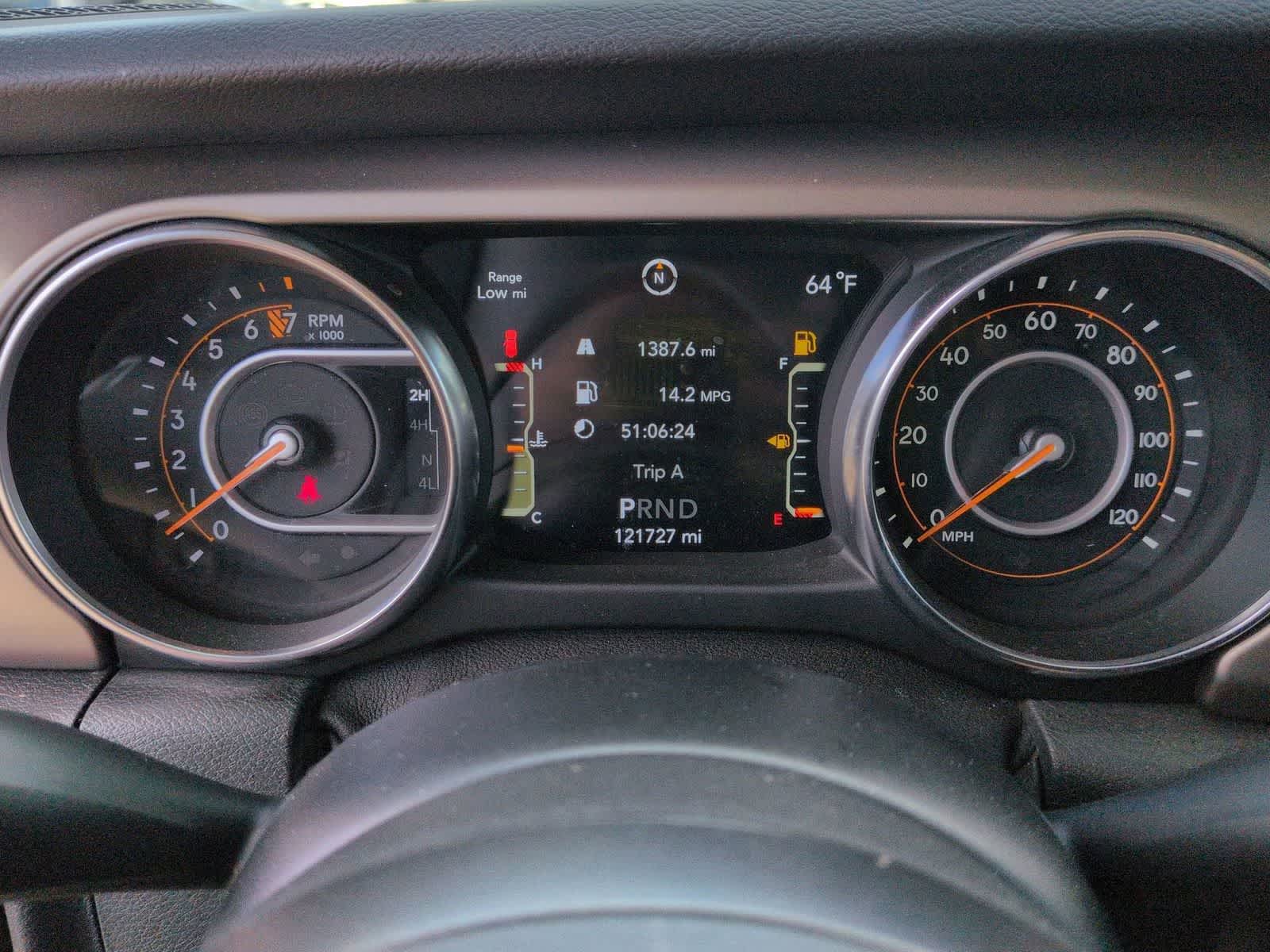 Thumbnail: 2021 Jeep Wrangler - 29