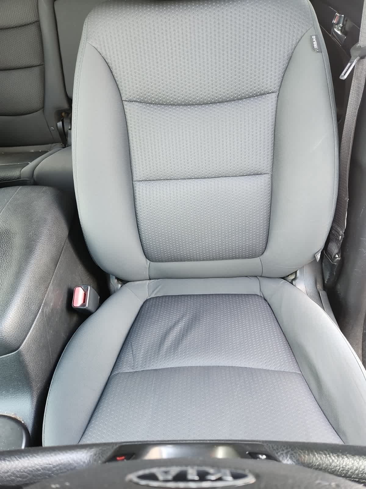 Thumbnail: 2012 Kia Sorento - 14