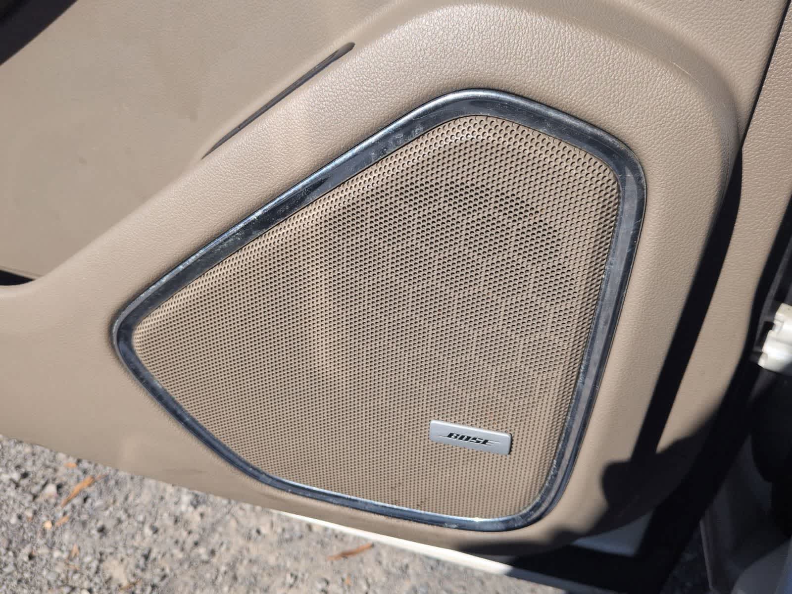 Thumbnail: 2017 Chevrolet Tahoe - 30