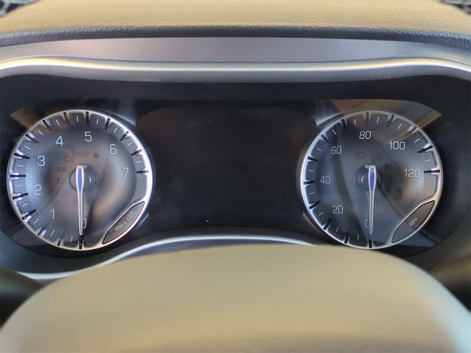 Thumbnail: 2025 Chrysler Pacifica - 31