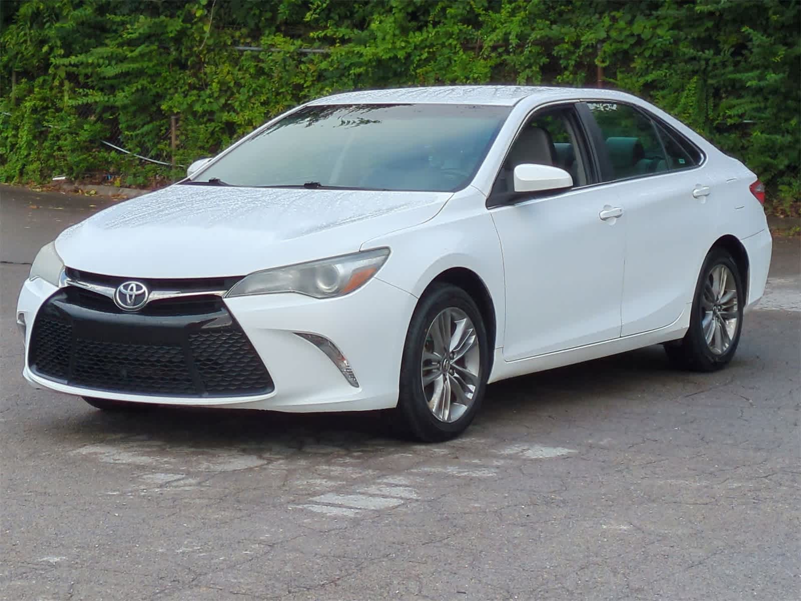 Thumbnail: 2017 Toyota Camry - 4
