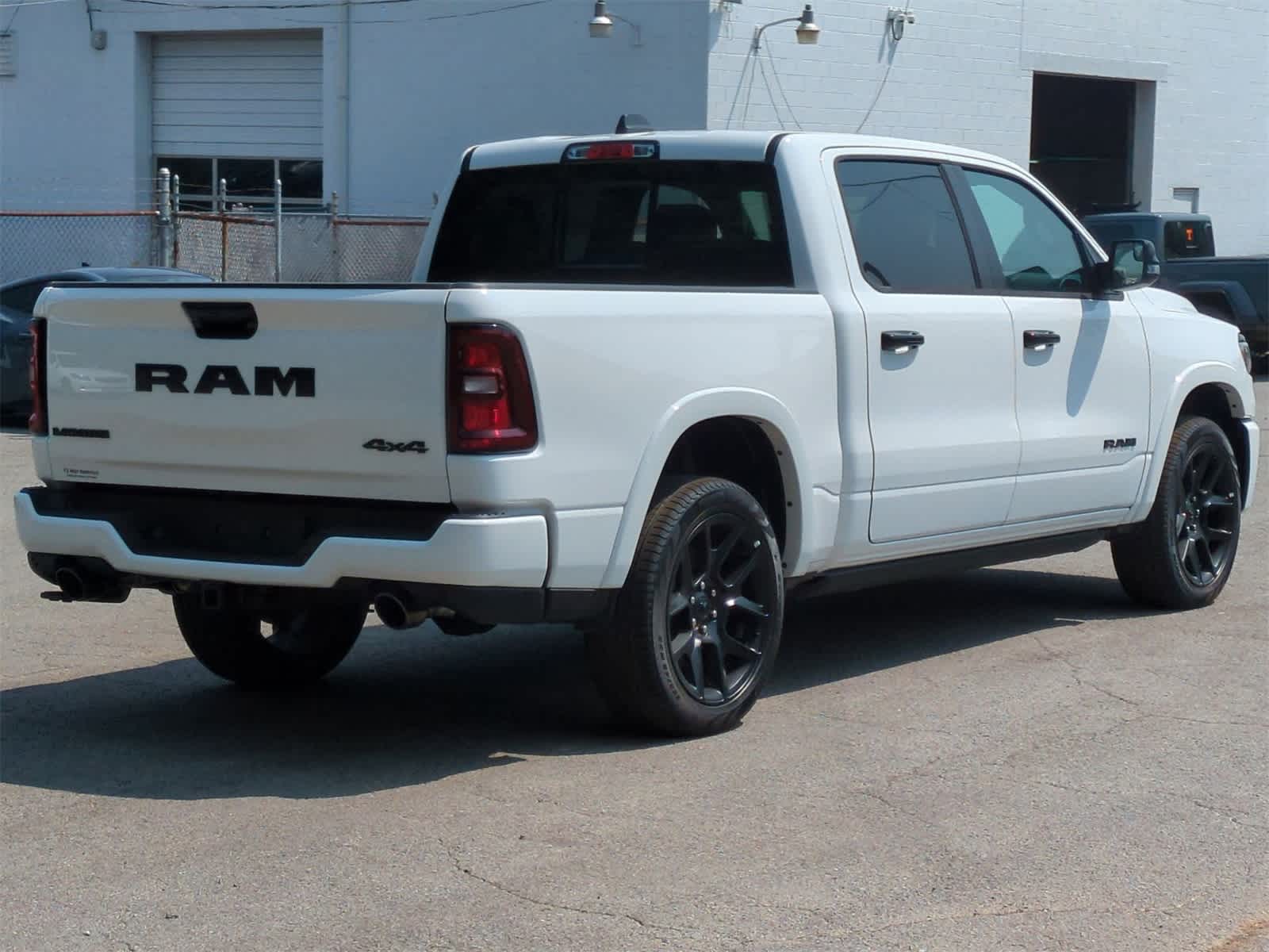 Thumbnail: 2025 RAM 1500 - 8