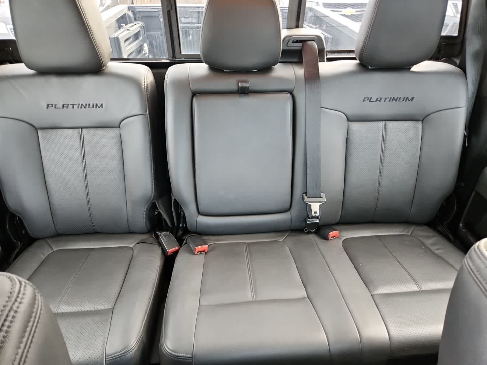 Thumbnail: 2015 Ford Econoline - 18