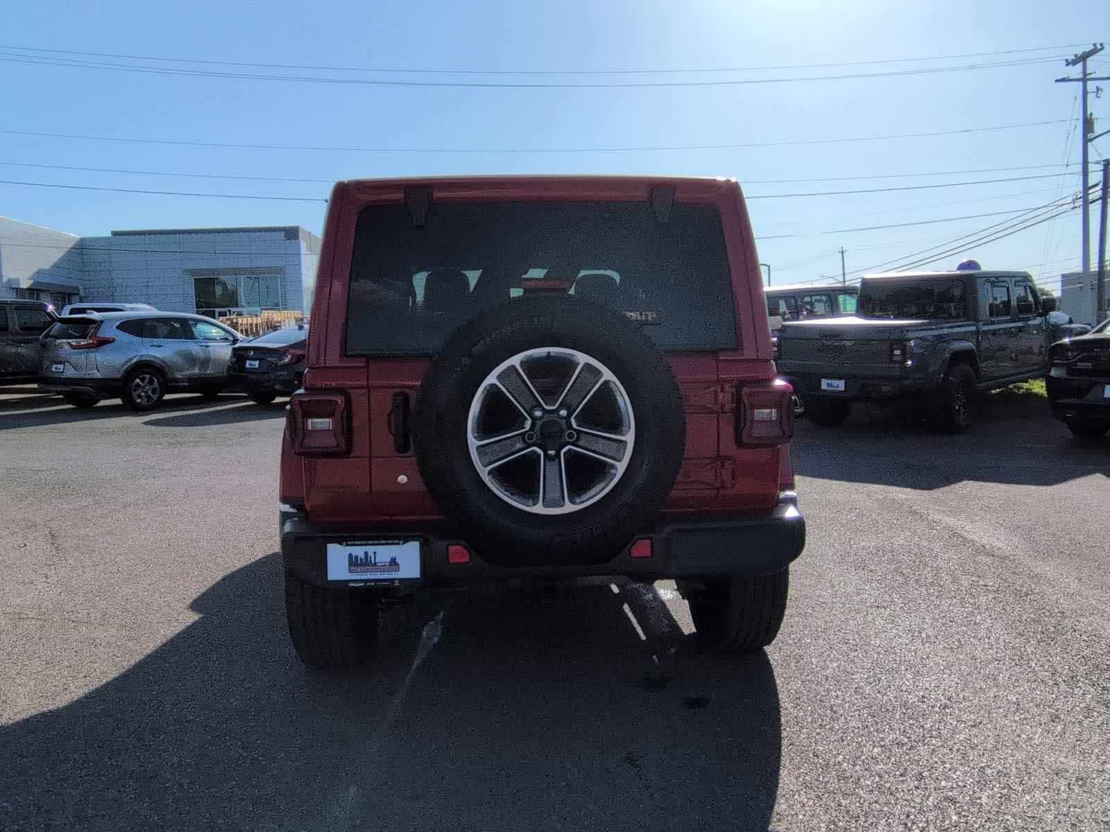 Thumbnail: 2018 Jeep Wrangler - 7
