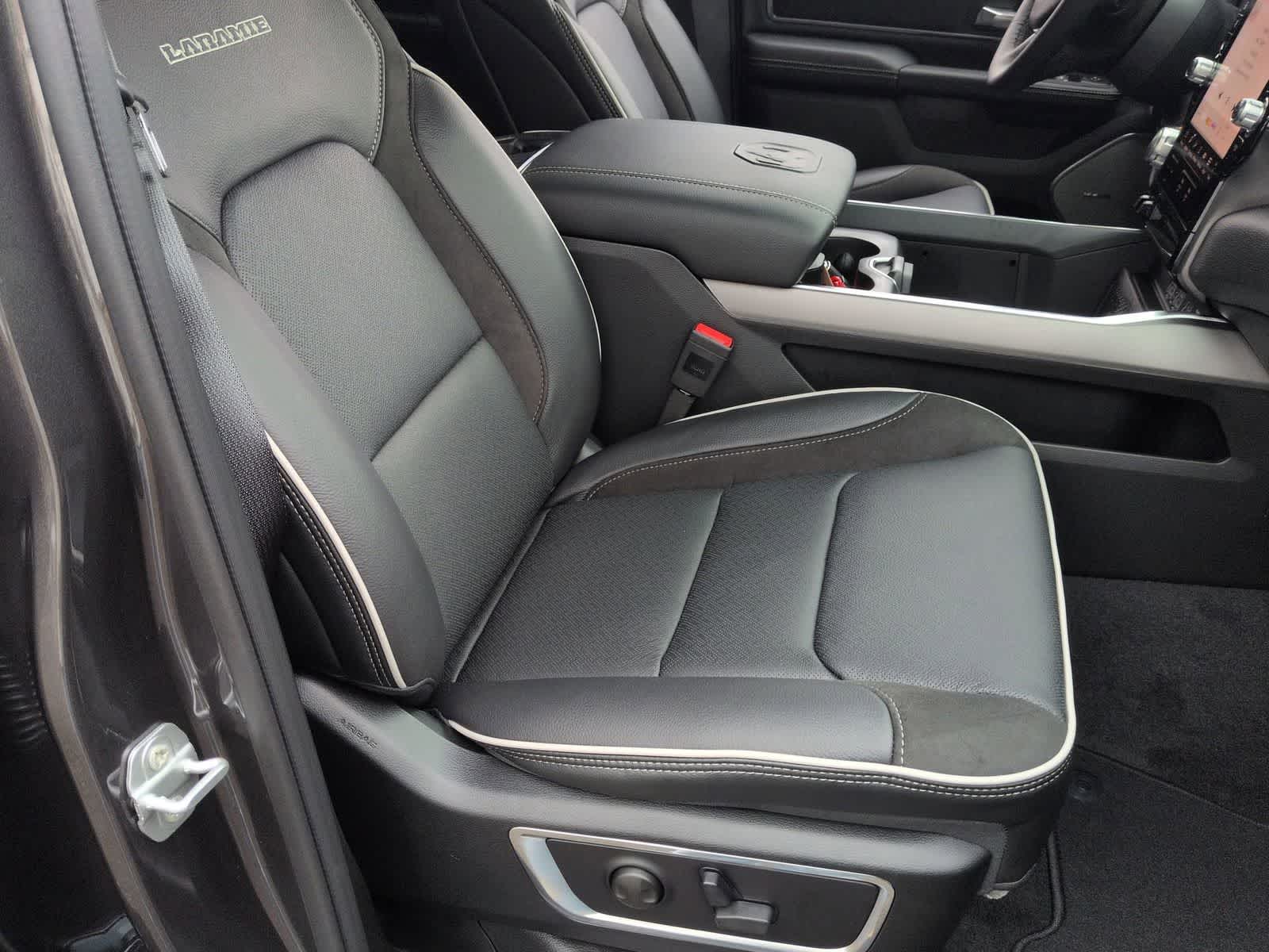 Thumbnail: 2026 RAM 1500 - 21