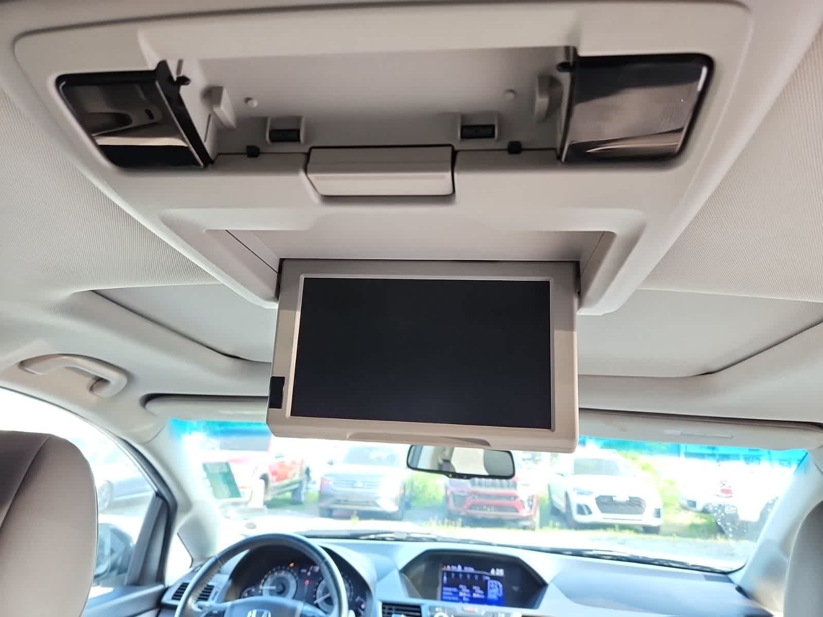 Thumbnail: 2012 Honda Odyssey - 23