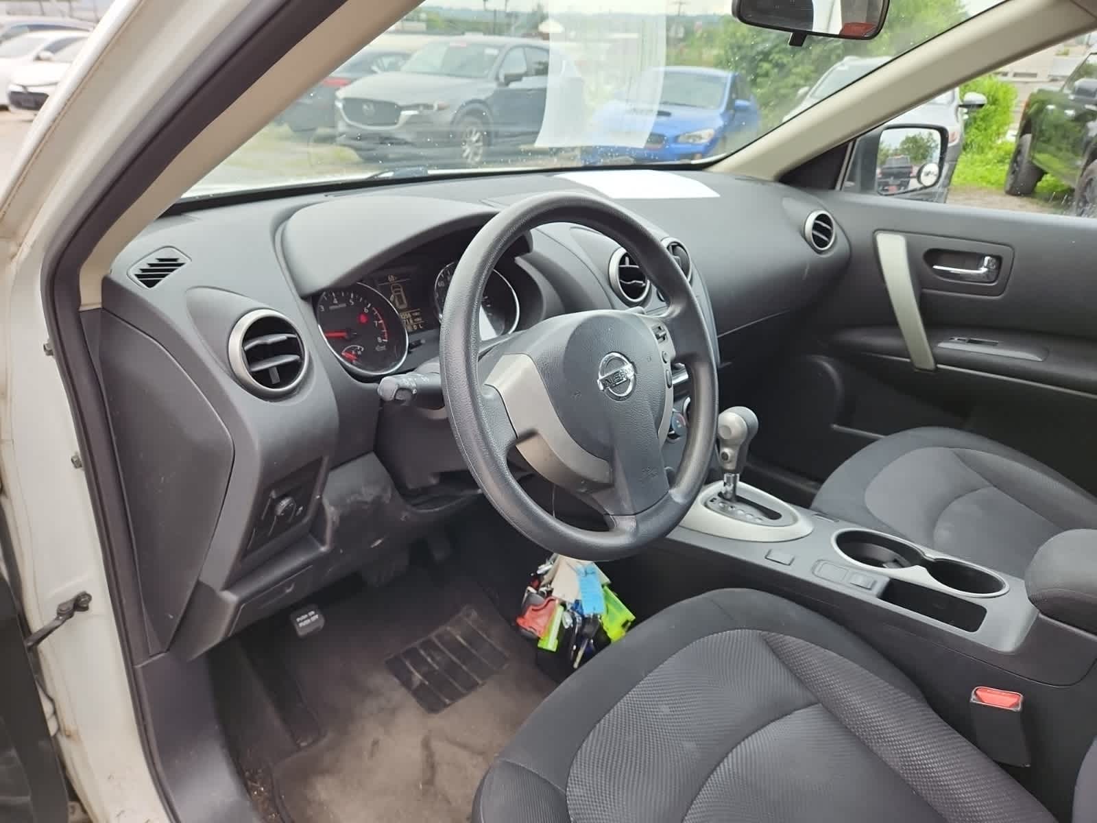 Thumbnail: 2012 Nissan Rogue - 13