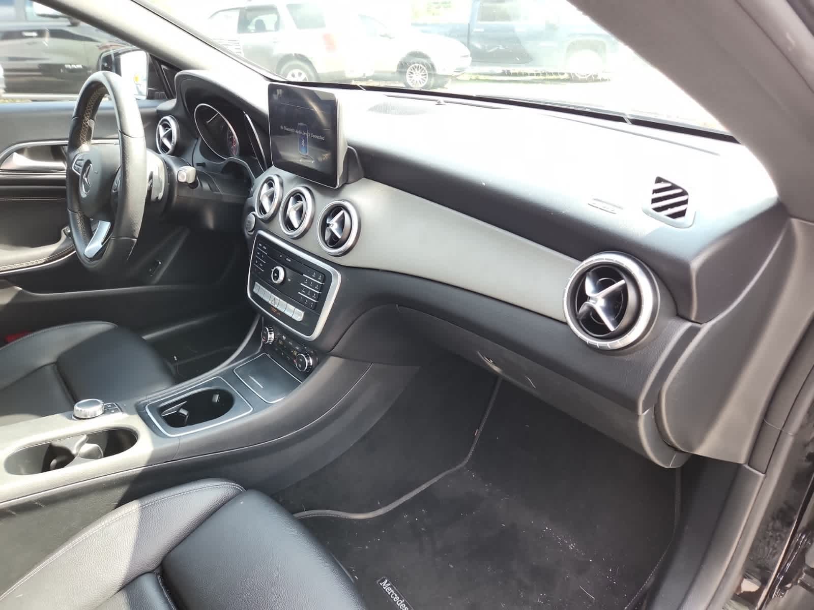 Thumbnail: 2018 Mercedes-Benz CLA - 17