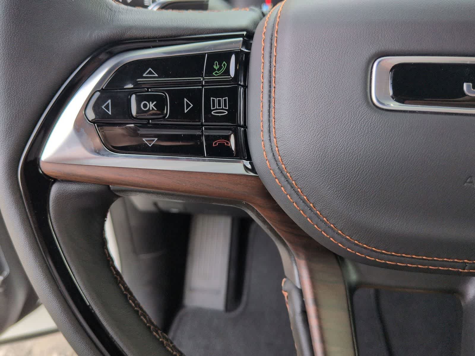 Thumbnail: 2025 Jeep Grand Cherokee - 22