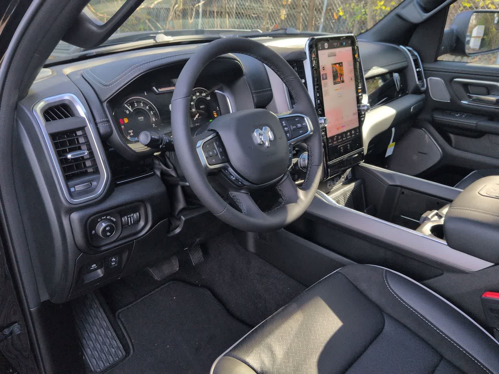 Thumbnail: 2026 RAM 1500 - 10