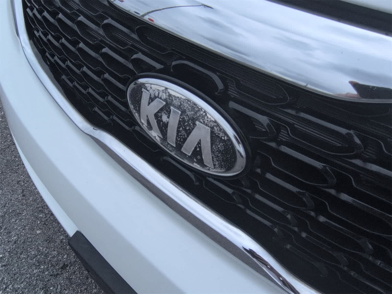 Thumbnail: 2014 Kia Sorento - 12
