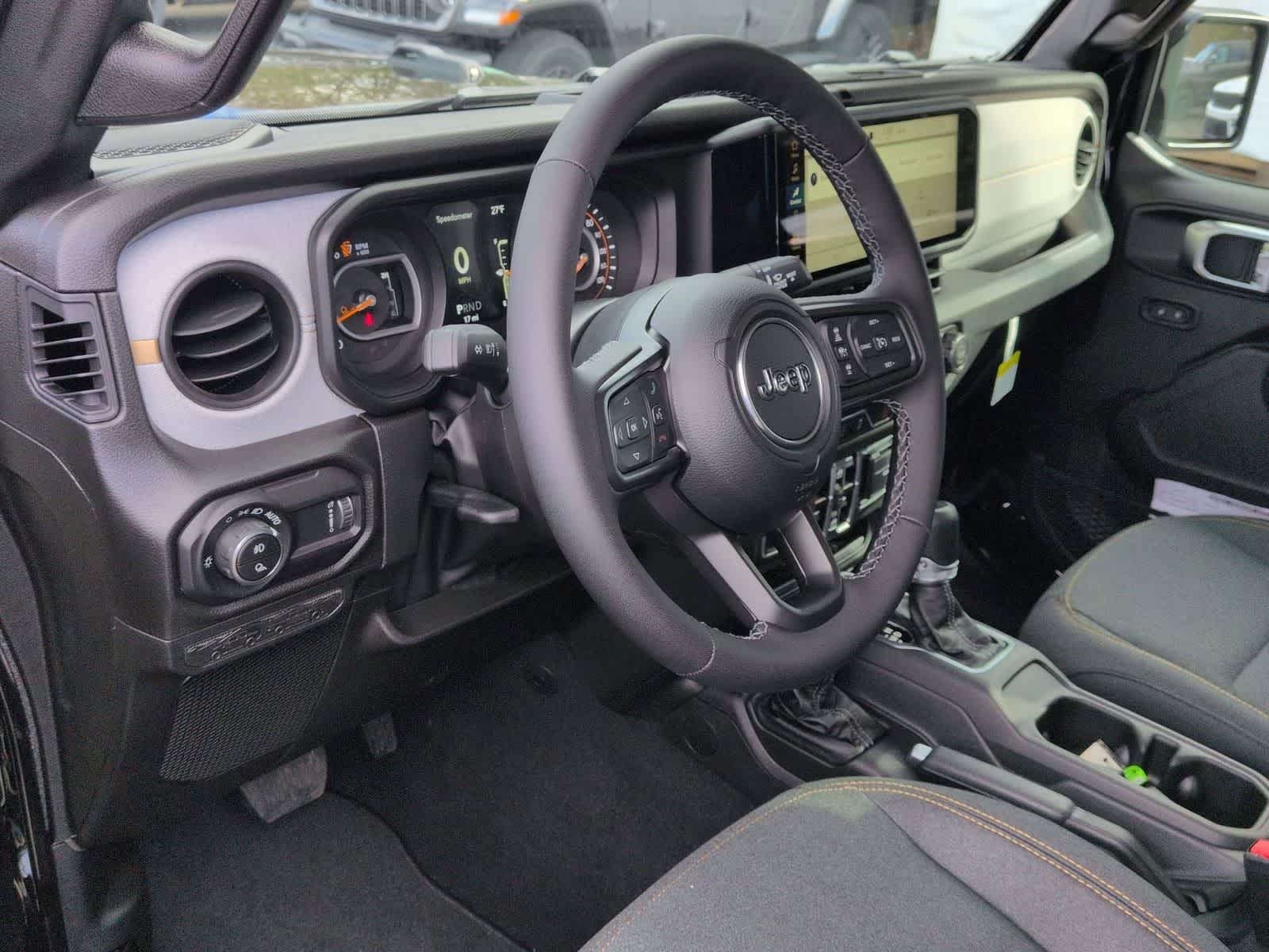 Thumbnail: 2026 Jeep Gladiator - 10