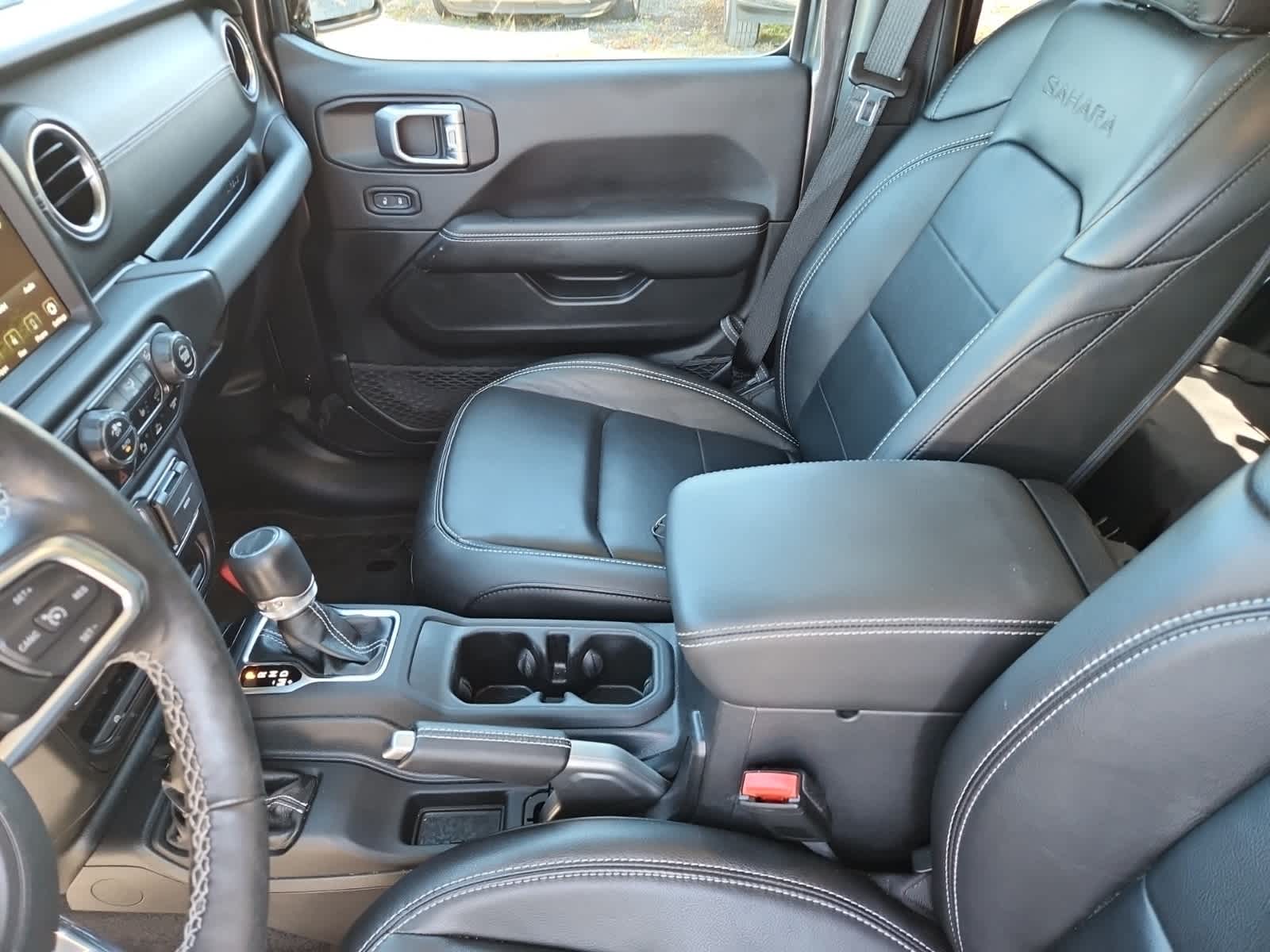 Thumbnail: 2021 Jeep Gladiator - 12