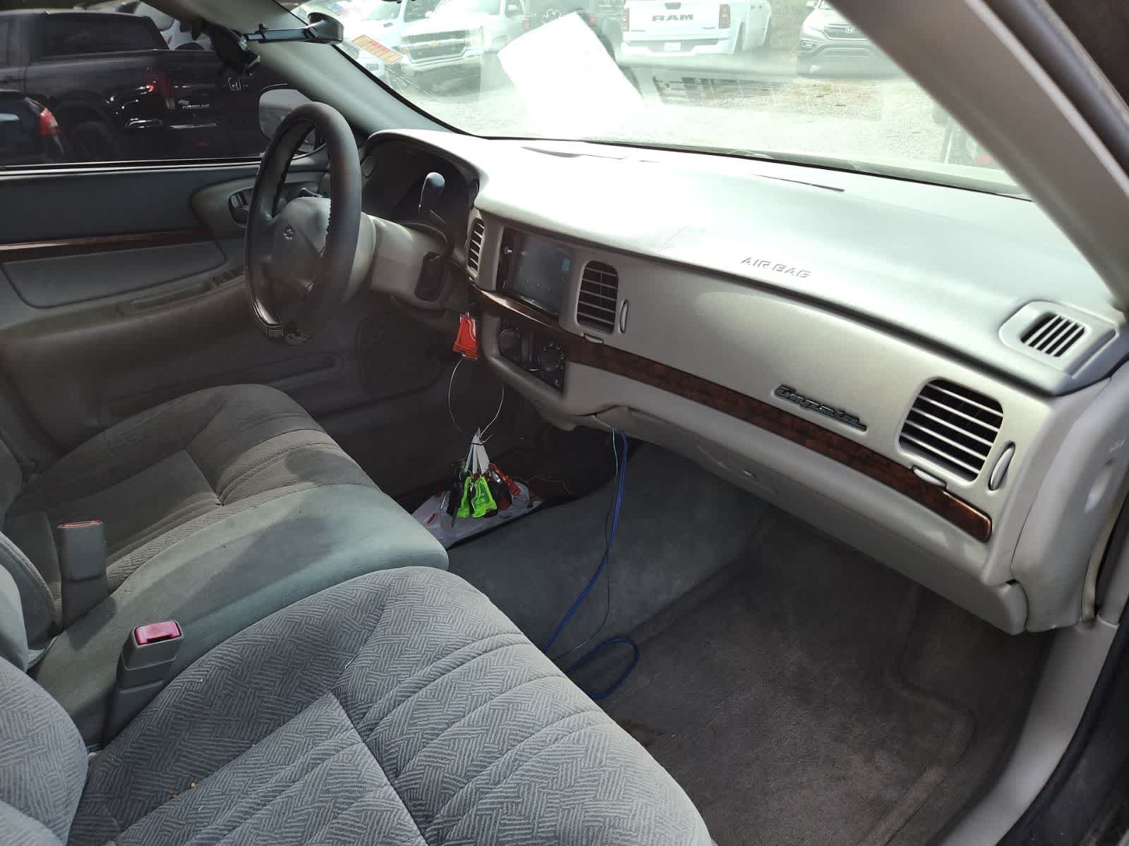 Thumbnail: 2002 Chevrolet Impala - 17