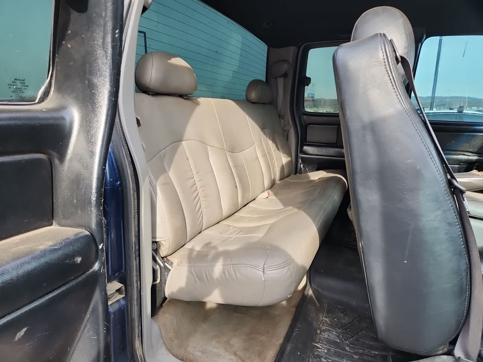 Thumbnail: 2000 Chevrolet Silverado 1500 - 28