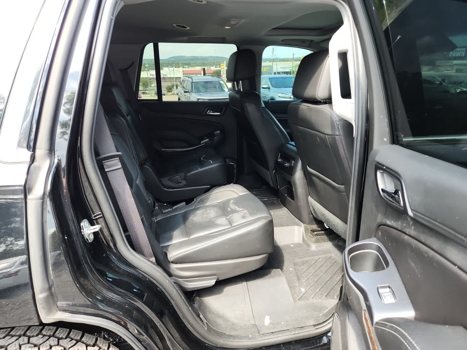 Thumbnail: 2019 Chevrolet Tahoe - 23