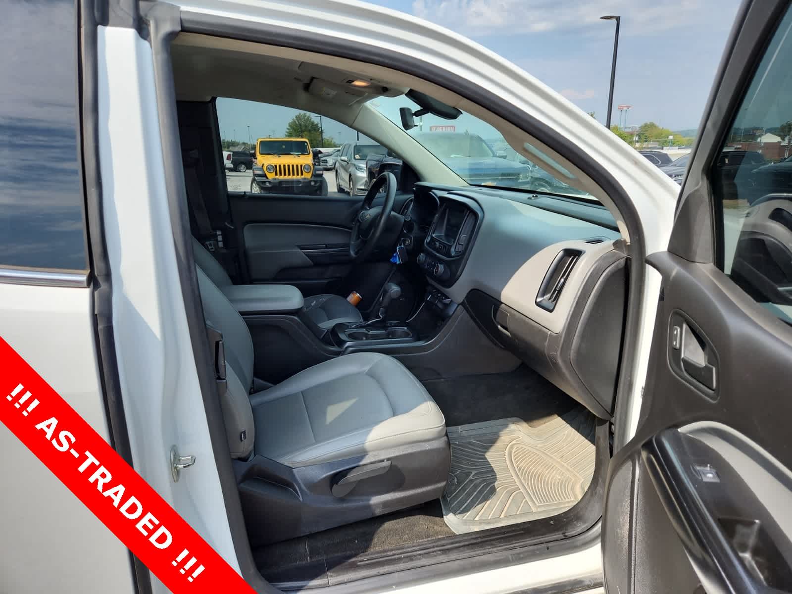 Thumbnail: 2018 Chevrolet Colorado - 24