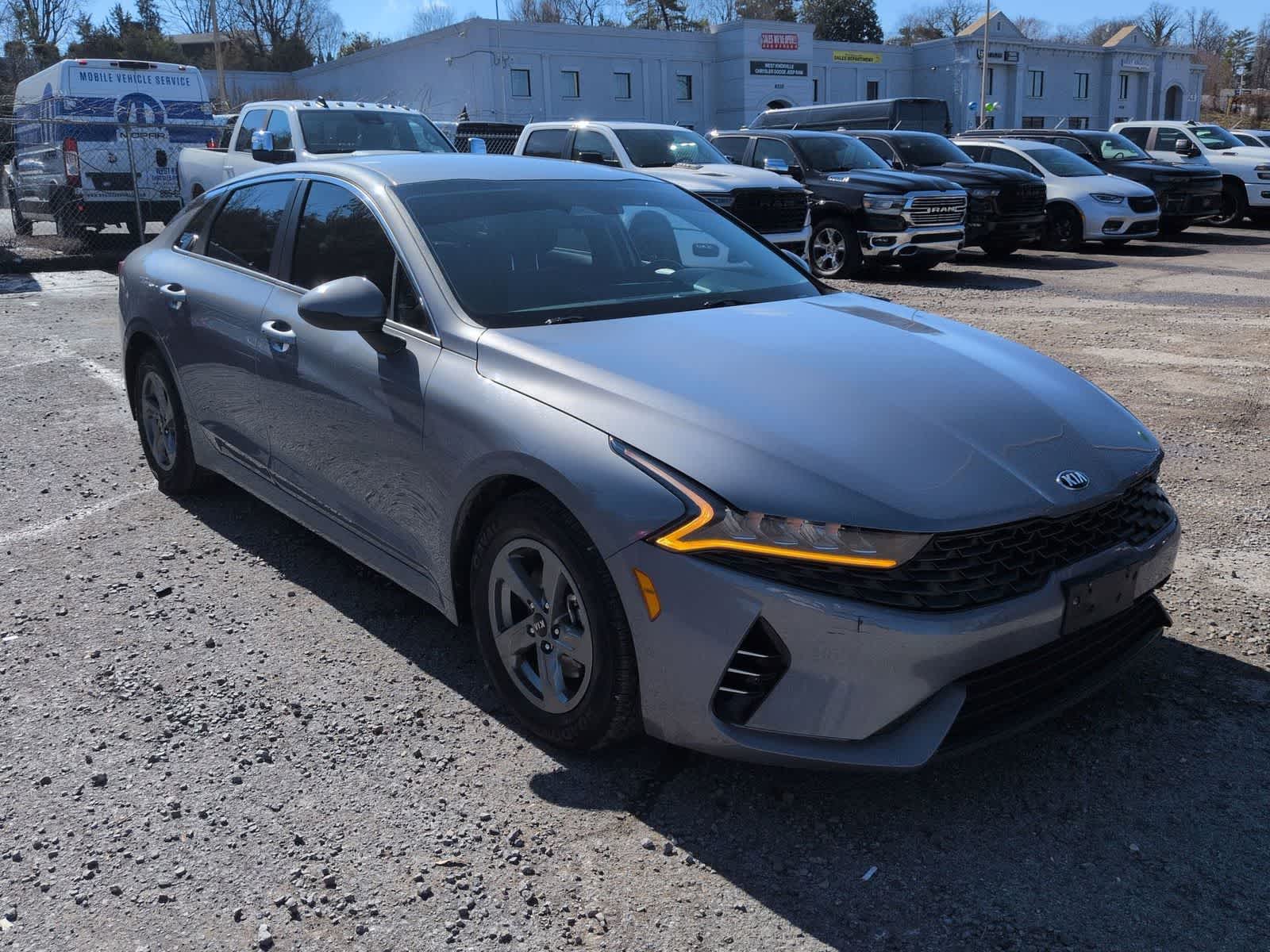 Thumbnail: 2021 Kia K5 - 2