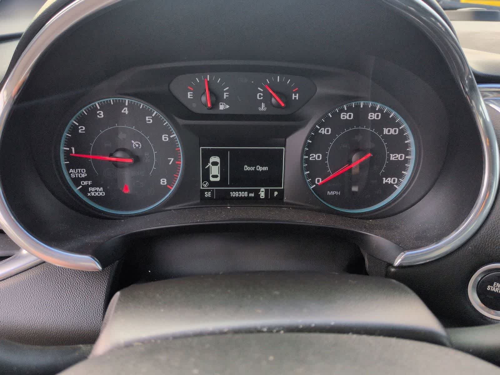 Thumbnail: 2021 Chevrolet Malibu - 31