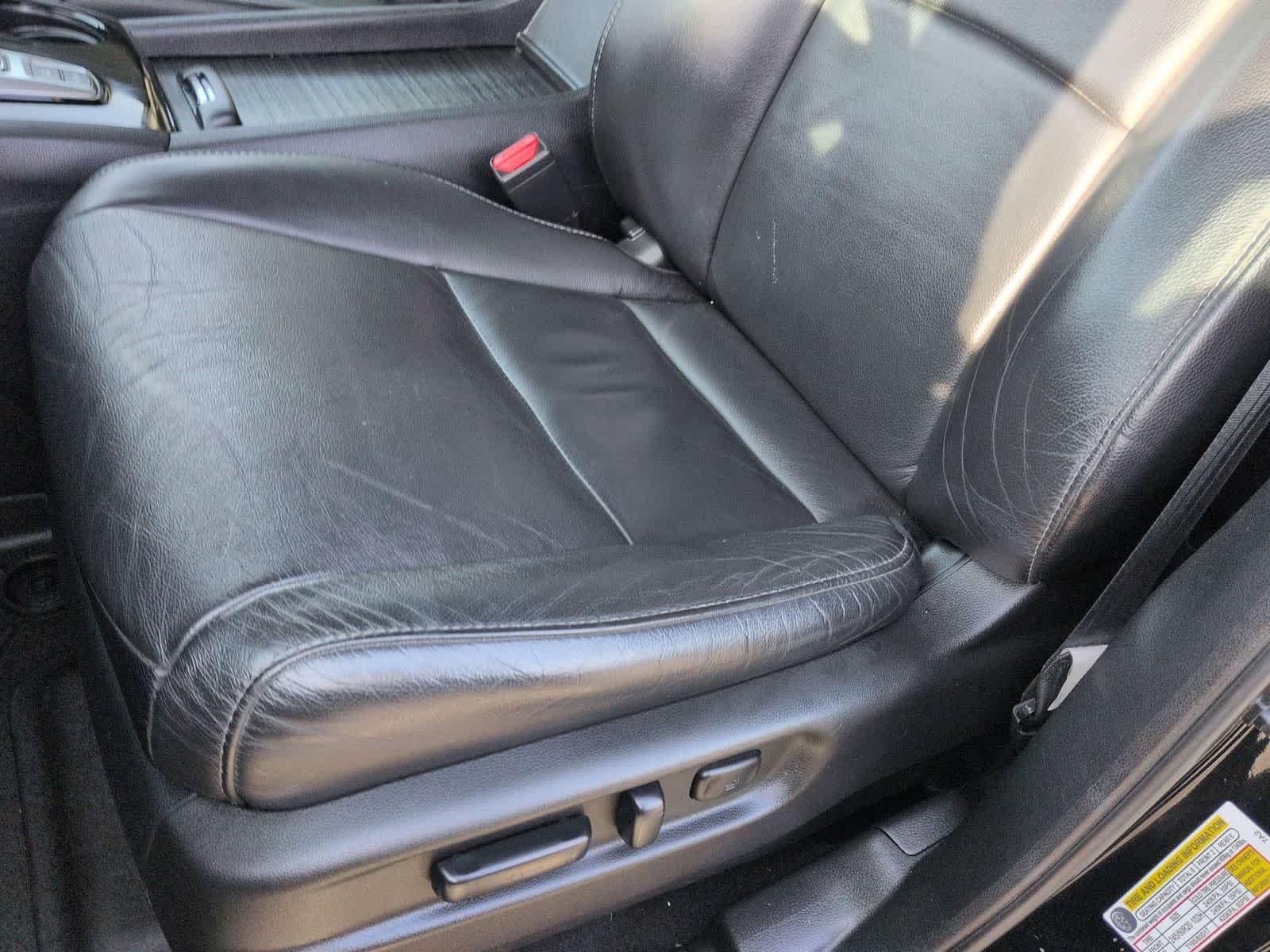 Thumbnail: 2018 Honda Pilot - 16