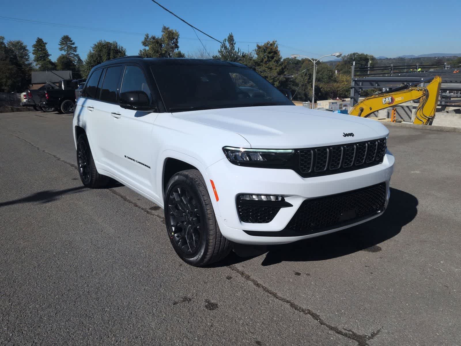 Thumbnail: 2025 Jeep Grand Cherokee - 2