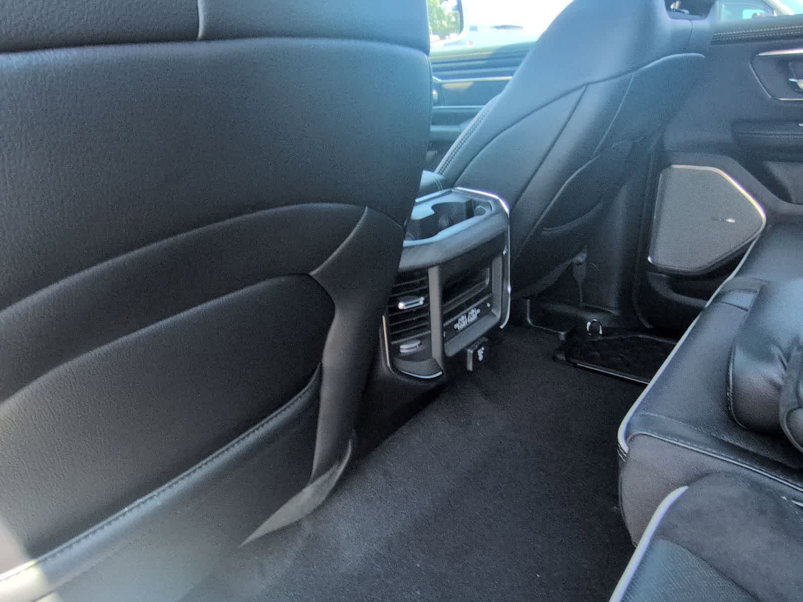 Thumbnail: 2026 RAM 1500 - 17