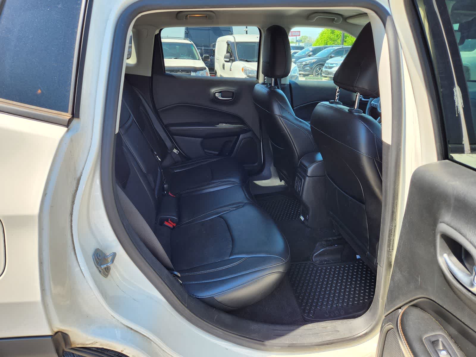 Thumbnail: 2018 Jeep Compass - 23