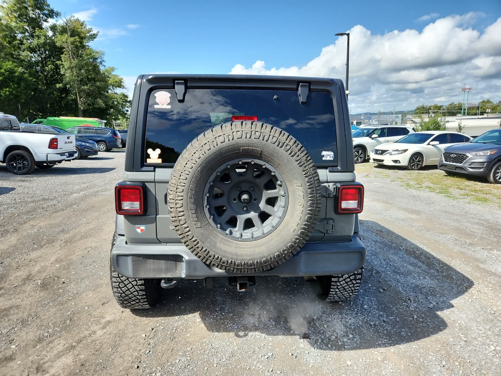 Thumbnail: 2018 Jeep Wrangler - 4