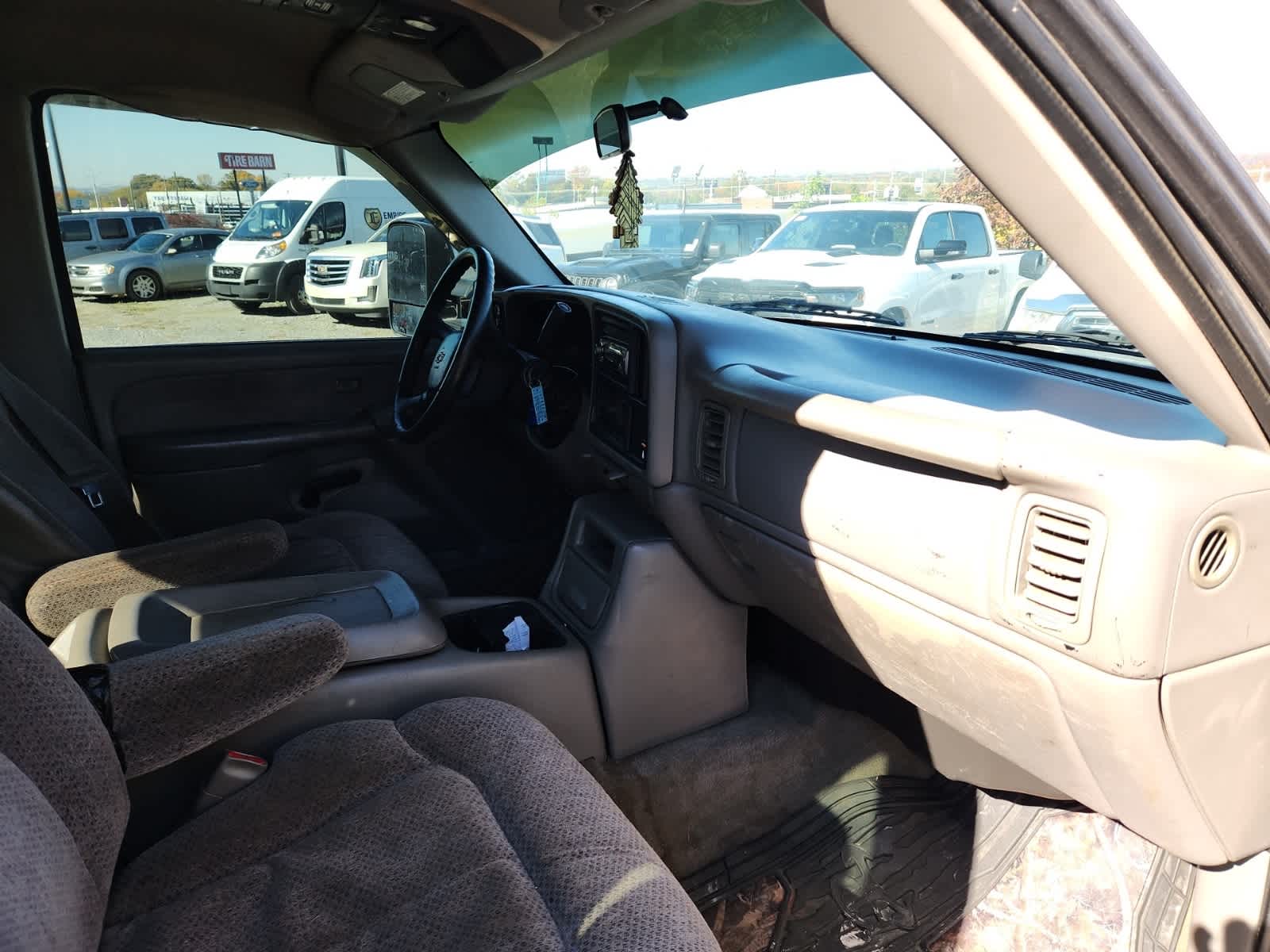 Thumbnail: 1999 Chevrolet Silverado 1500 - 17