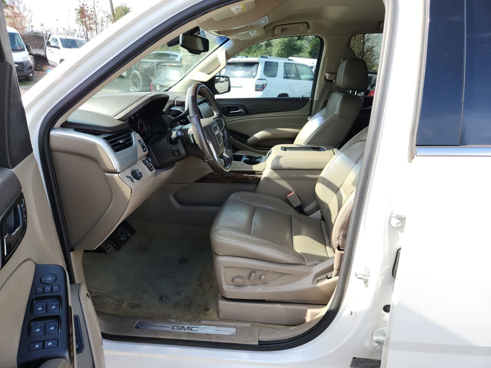 Thumbnail: 2016 GMC Yukon - 15