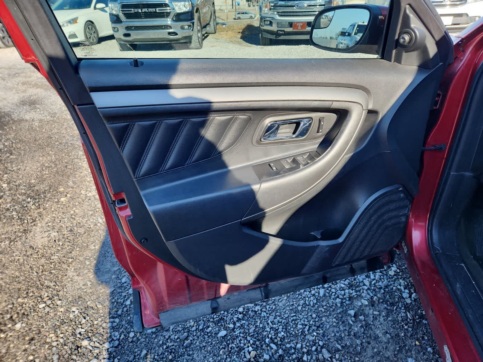 Thumbnail: 2012 Ford Taurus - 16